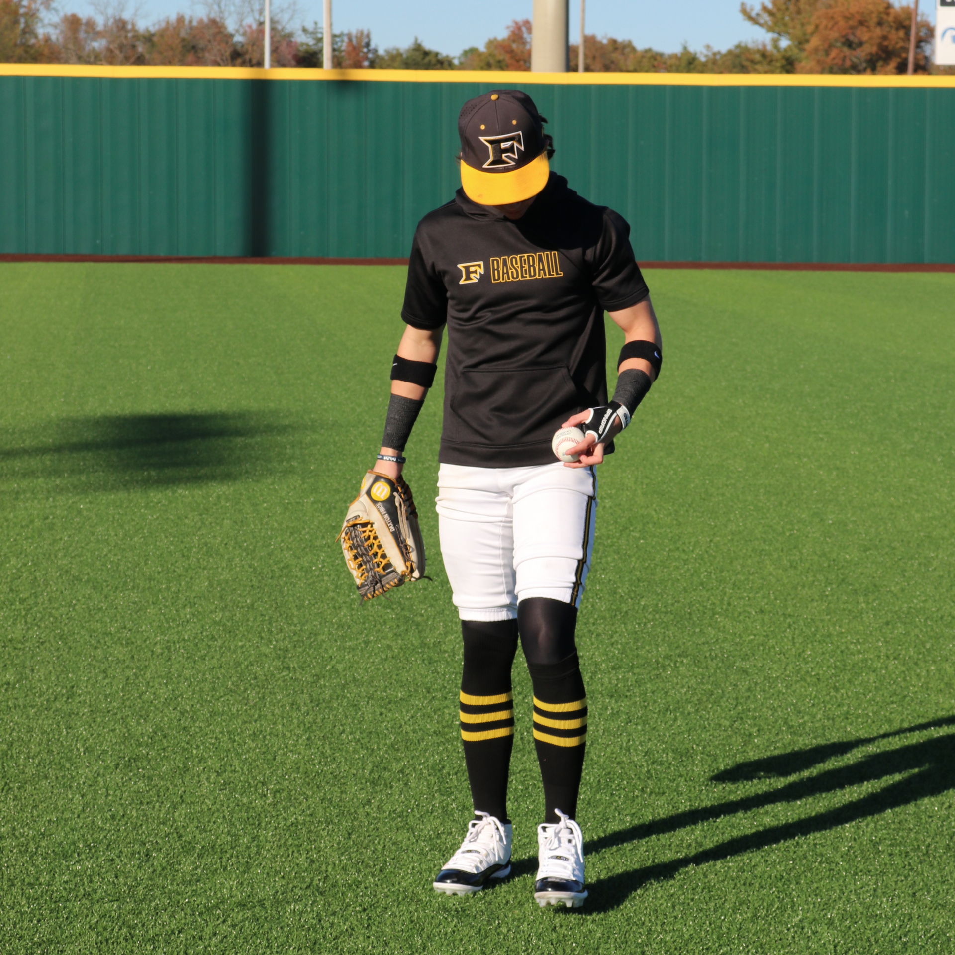 SpinGrip Baseball – Enhanced Control Training Ball