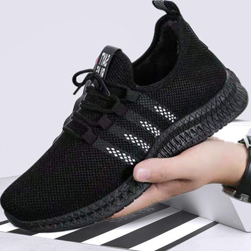 Men’s Lightweight Slip-On Running Shoes – Breathable Summer Athletic Sneakers